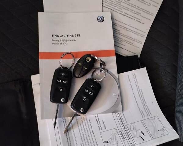 Черный Фольксваген Шаран, объемом двигателя 1.97 л и пробегом 288 тыс. км за 13800 $, фото 9 на Automoto.ua