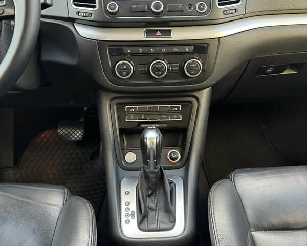 Фольксваген Шаран 2013 в Ковель на Automoto.ua Черный Фольксваген Шаран, объемом двигателя 1.98 л и пробегом 335 тыс. км за 14500 $, фото 11 на Automoto.ua