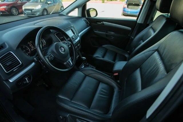 Фольксваген Шаран 2013 в Ровно на Automoto.ua Черный Фольксваген Шаран, объемом двигателя 2 л и пробегом 179 тыс. км за 9200 $, фото 20 на Automoto.ua