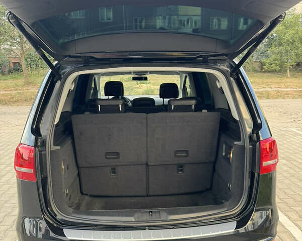 Фольксваген Шаран 2013 в Ковель на Automoto.ua Черный Фольксваген Шаран, объемом двигателя 1.98 л и пробегом 335 тыс. км за 14500 $, фото 8 на Automoto.ua