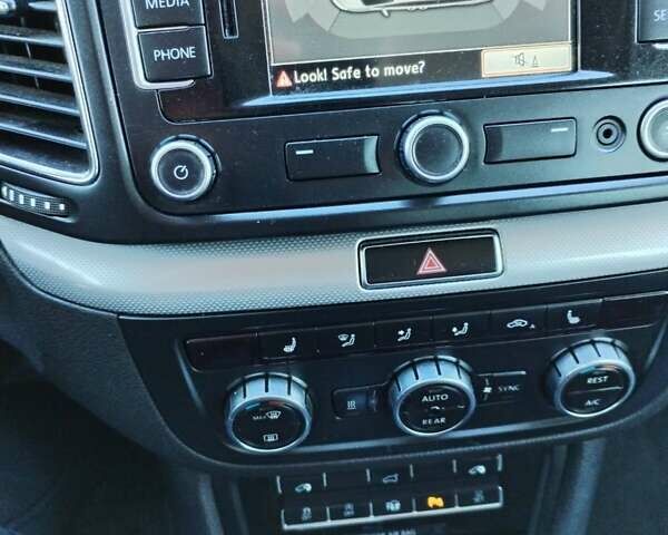 Черный Фольксваген Шаран, объемом двигателя 1.97 л и пробегом 288 тыс. км за 13800 $, фото 16 на Automoto.ua