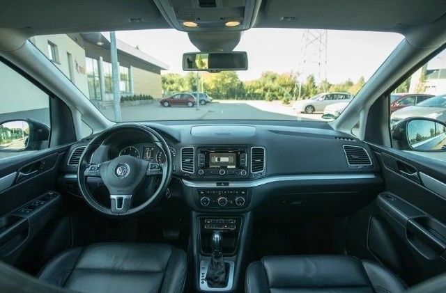 Фольксваген Шаран 2013 в Ровно на Automoto.ua Черный Фольксваген Шаран, объемом двигателя 2 л и пробегом 179 тыс. км за 9200 $, фото 12 на Automoto.ua