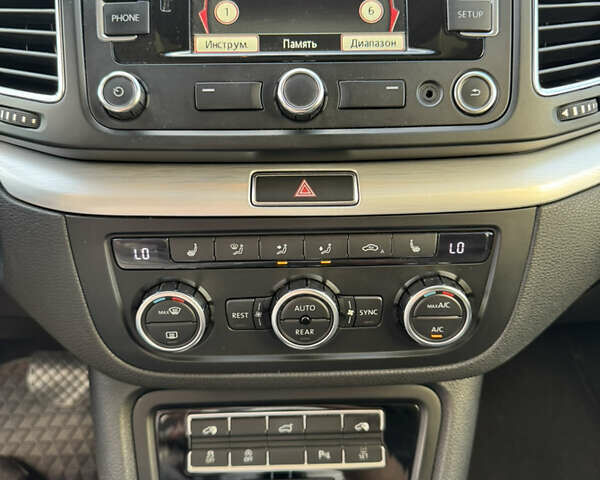 Фольксваген Шаран 2013 в Ковель на Automoto.ua Черный Фольксваген Шаран, объемом двигателя 1.98 л и пробегом 335 тыс. км за 14500 $, фото 13 на Automoto.ua