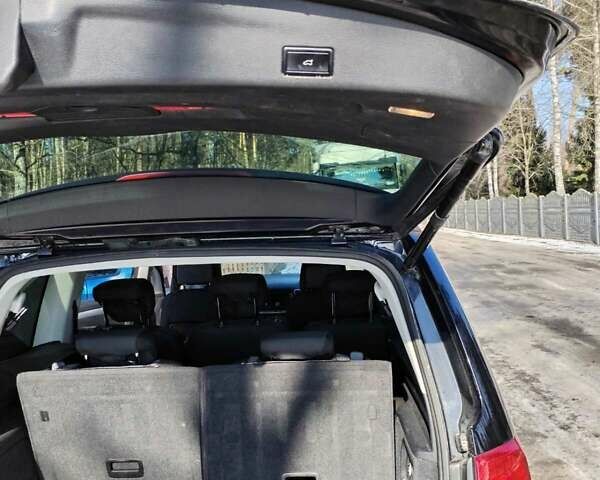 Черный Фольксваген Шаран, объемом двигателя 1.97 л и пробегом 288 тыс. км за 13800 $, фото 20 на Automoto.ua