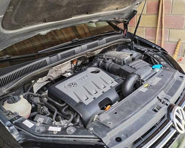 Черный Фольксваген Шаран, объемом двигателя 1.97 л и пробегом 288 тыс. км за 13800 $, фото 14 на Automoto.ua