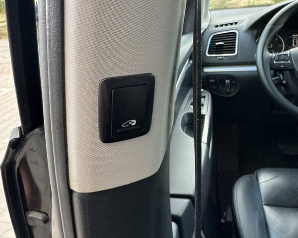 Фольксваген Шаран 2013 в Ковель на Automoto.ua Черный Фольксваген Шаран, объемом двигателя 1.98 л и пробегом 335 тыс. км за 14500 $, фото 10 на Automoto.ua