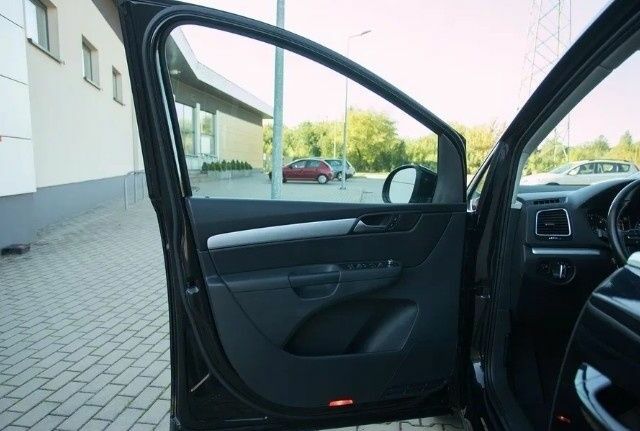 Фольксваген Шаран 2013 в Ровно на Automoto.ua Черный Фольксваген Шаран, объемом двигателя 2 л и пробегом 179 тыс. км за 9200 $, фото 19 на Automoto.ua