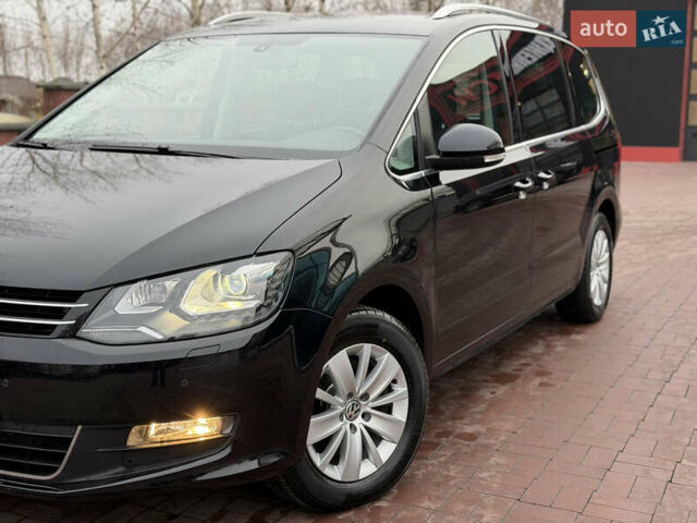 Чорний Фольксваген Шаран, об'ємом двигуна 2 л та пробігом 250 тис. км за 15900 $, фото 67 на Automoto.ua