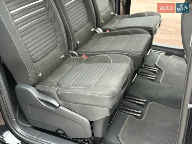 Чорний Фольксваген Шаран, об'ємом двигуна 2 л та пробігом 250 тис. км за 15900 $, фото 28 на Automoto.ua