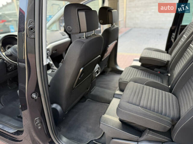 Чорний Фольксваген Шаран, об'ємом двигуна 2 л та пробігом 250 тис. км за 15900 $, фото 31 на Automoto.ua