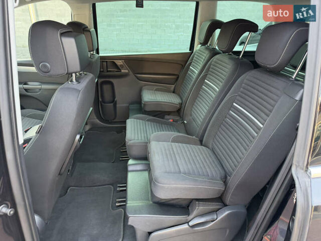 Чорний Фольксваген Шаран, об'ємом двигуна 2 л та пробігом 250 тис. км за 15900 $, фото 73 на Automoto.ua