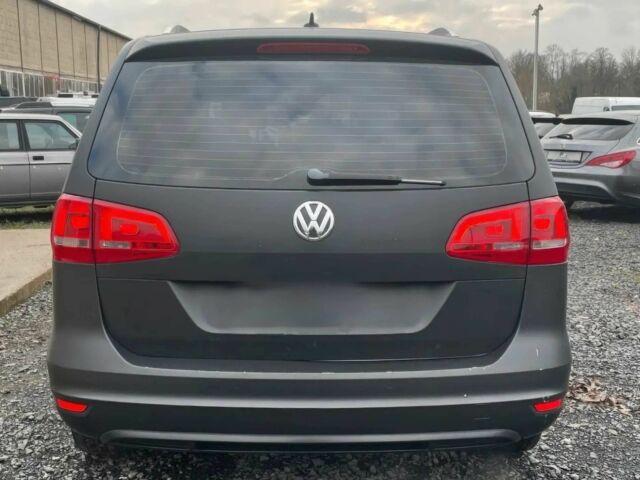 Фольксваген Шаран 2014 в Днепре (Днепропетровске) на Automoto.ua Черный Фольксваген Шаран, объемом двигателя 2 л и пробегом 81 тыс. км за 7800 $, фото 4 на Automoto.ua