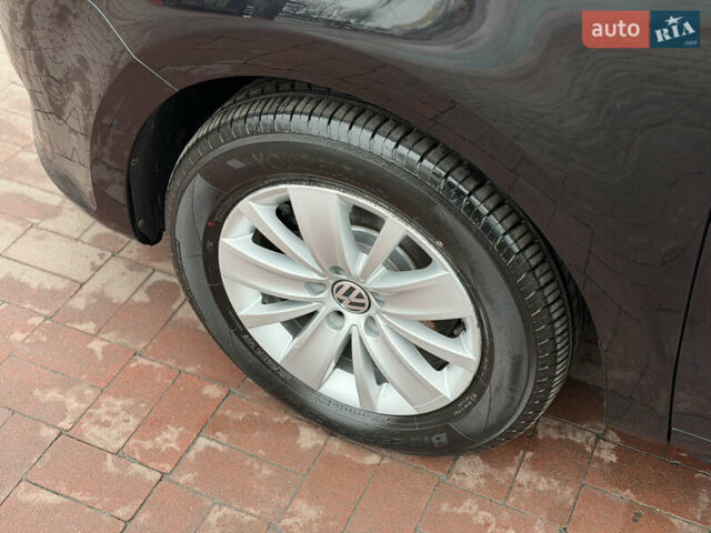 Чорний Фольксваген Шаран, об'ємом двигуна 2 л та пробігом 250 тис. км за 15900 $, фото 12 на Automoto.ua