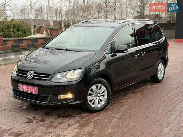 Чорний Фольксваген Шаран, об'ємом двигуна 2 л та пробігом 250 тис. км за 15900 $, фото 59 на Automoto.ua
