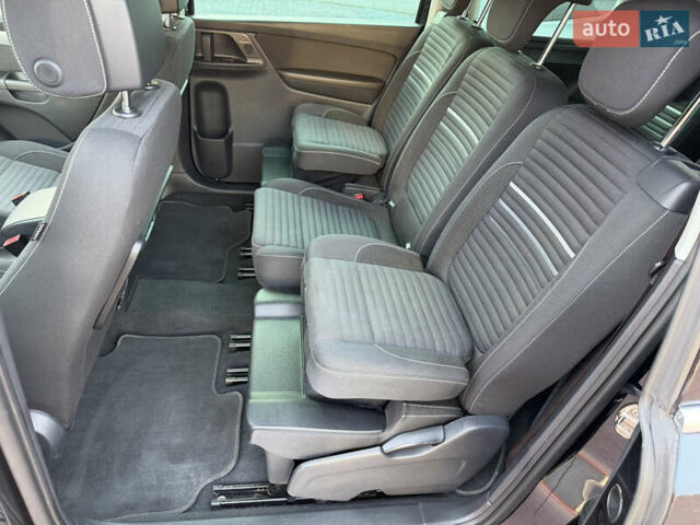 Чорний Фольксваген Шаран, об'ємом двигуна 2 л та пробігом 250 тис. км за 15900 $, фото 72 на Automoto.ua