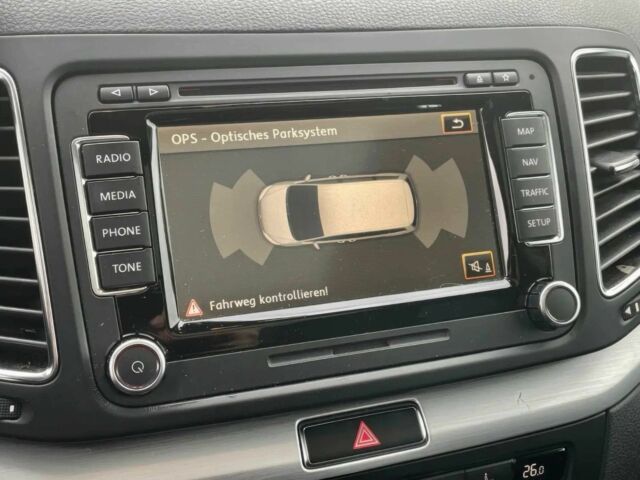 Фольксваген Шаран 2014 в Днепре (Днепропетровске) на Automoto.ua Черный Фольксваген Шаран, объемом двигателя 2 л и пробегом 81 тыс. км за 7800 $, фото 8 на Automoto.ua