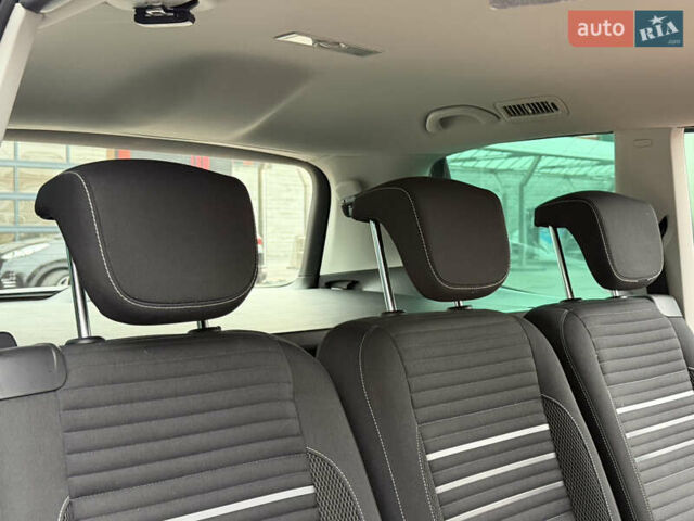 Чорний Фольксваген Шаран, об'ємом двигуна 2 л та пробігом 250 тис. км за 15900 $, фото 43 на Automoto.ua