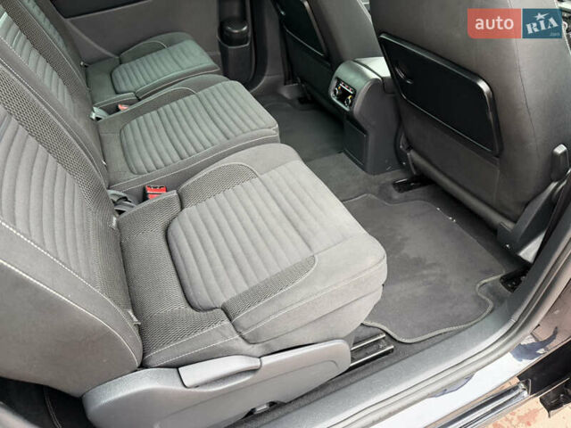 Чорний Фольксваген Шаран, об'ємом двигуна 2 л та пробігом 250 тис. км за 15900 $, фото 74 на Automoto.ua