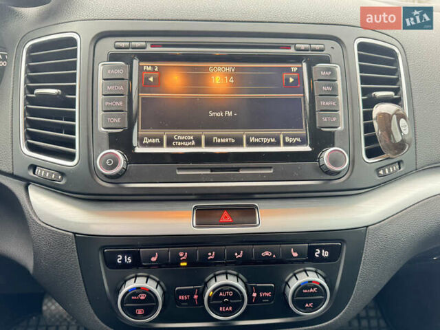 Черный Фольксваген Шаран, объемом двигателя 1.97 л и пробегом 290 тыс. км за 17604 $, фото 44 на Automoto.ua