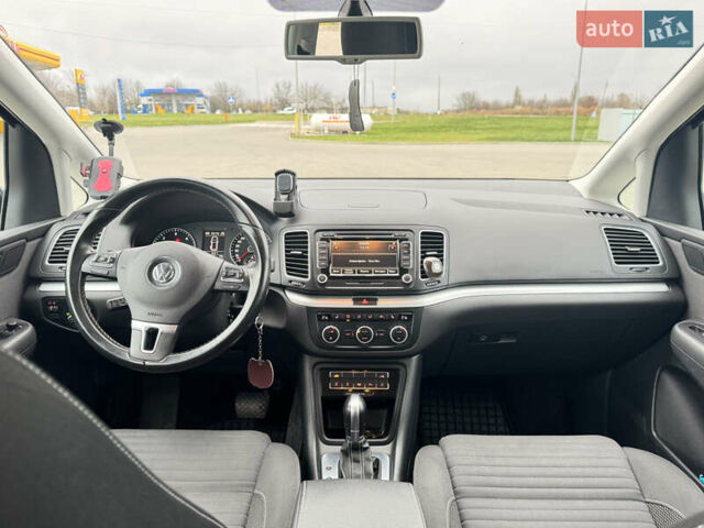 Черный Фольксваген Шаран, объемом двигателя 1.97 л и пробегом 290 тыс. км за 17604 $, фото 36 на Automoto.ua