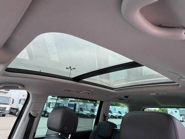 Чорний Фольксваген Шаран, об'ємом двигуна 2 л та пробігом 75 тис. км за 7600 $, фото 10 на Automoto.ua