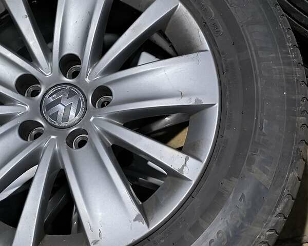 Черный Фольксваген Шаран, объемом двигателя 2 л и пробегом 147 тыс. км за 20000 $, фото 27 на Automoto.ua