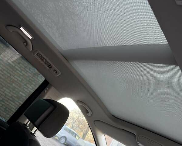 Черный Фольксваген Шаран, объемом двигателя 1.97 л и пробегом 432 тыс. км за 18300 $, фото 17 на Automoto.ua