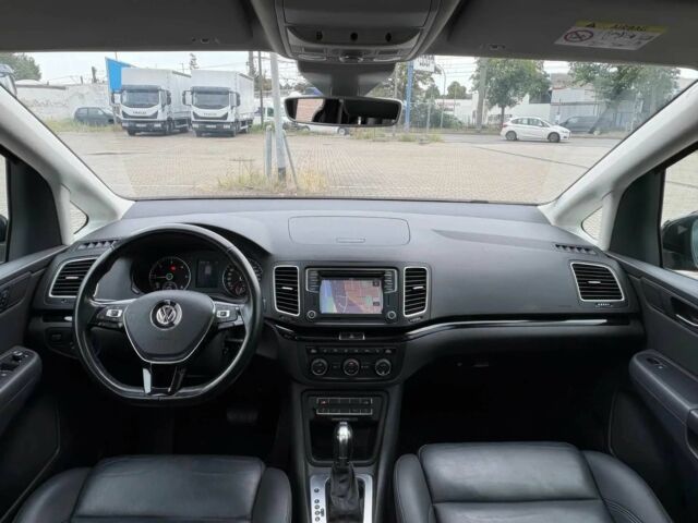 Чорний Фольксваген Шаран, об'ємом двигуна 2 л та пробігом 75 тис. км за 7600 $, фото 9 на Automoto.ua