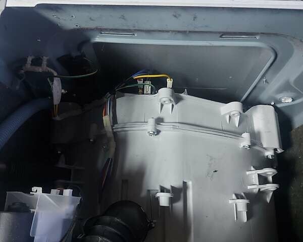 Черный Фольксваген Шаран, объемом двигателя 1.97 л и пробегом 315 тыс. км за 16000 $, фото 6 на Automoto.ua