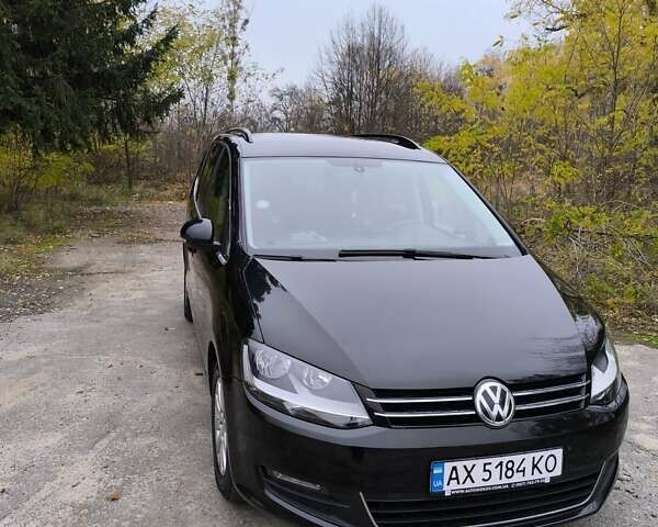 Черный Фольксваген Шаран, объемом двигателя 2 л и пробегом 147 тыс. км за 20000 $, фото 3 на Automoto.ua