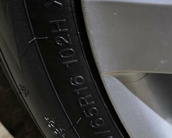 Черный Фольксваген Шаран, объемом двигателя 2 л и пробегом 147 тыс. км за 20000 $, фото 29 на Automoto.ua