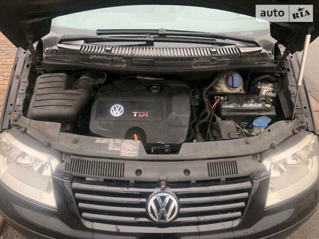 Чорний Фольксваген Шаран, об'ємом двигуна 1.9 л та пробігом 271 тис. км за 5000 $, фото 3 на Automoto.ua