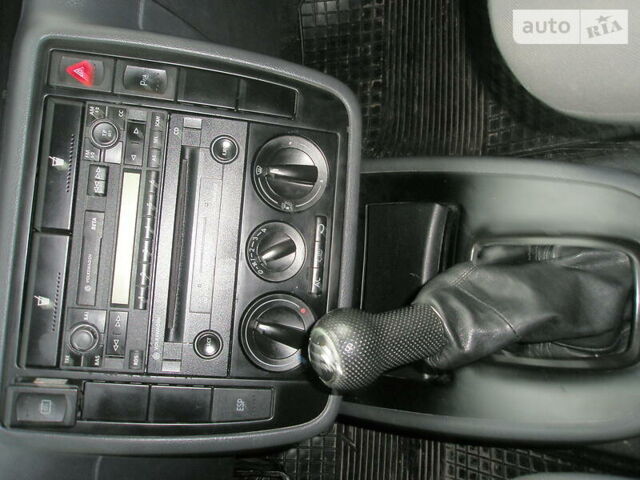 Чорний Фольксваген Шаран, об'ємом двигуна 1.9 л та пробігом 271 тис. км за 5000 $, фото 7 на Automoto.ua