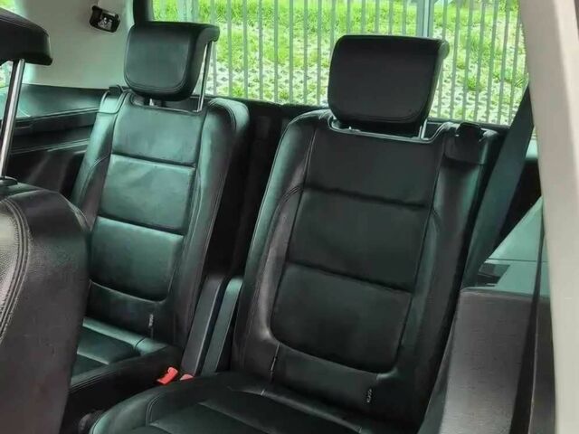 Черный Фольксваген Шаран, объемом двигателя 1.6 л и пробегом 48 тыс. км за 7500 $, фото 8 на Automoto.ua