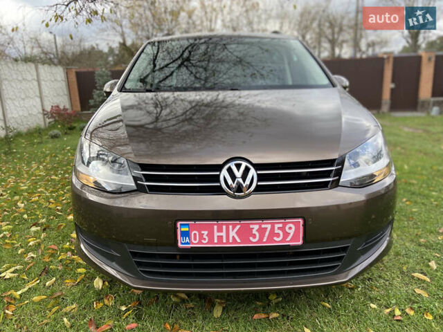 Коричневый Фольксваген Шаран, объемом двигателя 1.39 л и пробегом 198 тыс. км за 10800 $, фото 4 на Automoto.ua
