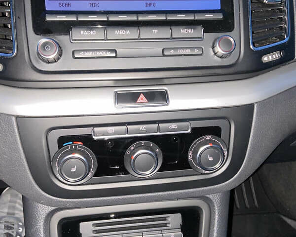 Коричневый Фольксваген Шаран, объемом двигателя 1.39 л и пробегом 198 тыс. км за 10800 $, фото 21 на Automoto.ua