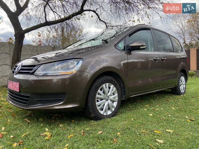 Коричневый Фольксваген Шаран, объемом двигателя 1.39 л и пробегом 198 тыс. км за 10800 $, фото 5 на Automoto.ua