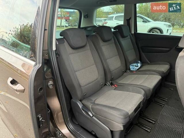 Коричневий Фольксваген Шаран, об'ємом двигуна 1.39 л та пробігом 250 тис. км за 10600 $, фото 12 на Automoto.ua