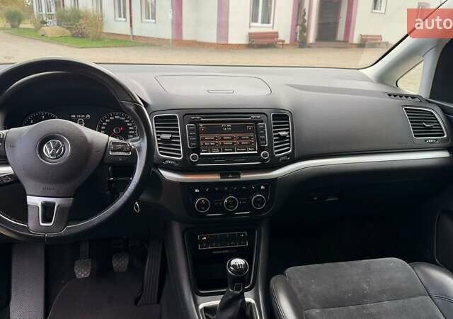 Коричневий Фольксваген Шаран, об'ємом двигуна 2 л та пробігом 199 тис. км за 15300 $, фото 28 на Automoto.ua