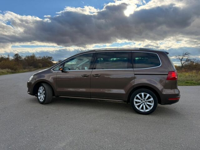 Коричневый Фольксваген Шаран, объемом двигателя 2 л и пробегом 199 тыс. км за 15300 $, фото 5 на Automoto.ua