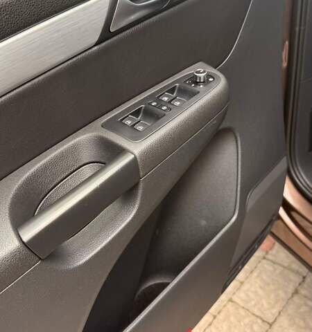 Коричневий Фольксваген Шаран, об'ємом двигуна 2 л та пробігом 199 тис. км за 15300 $, фото 30 на Automoto.ua