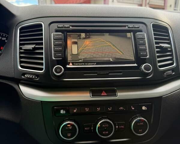 Коричневий Фольксваген Шаран, об'ємом двигуна 2 л та пробігом 199 тис. км за 15300 $, фото 35 на Automoto.ua