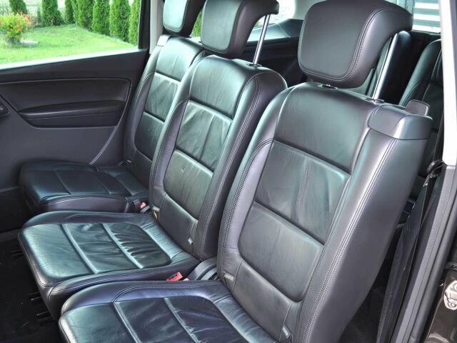 Коричневий Фольксваген Шаран, об'ємом двигуна 2 л та пробігом 90 тис. км за 9000 $, фото 10 на Automoto.ua