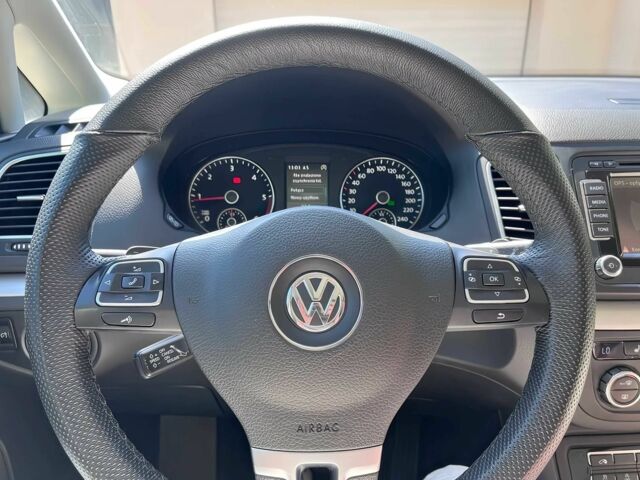 Коричневий Фольксваген Шаран, об'ємом двигуна 2 л та пробігом 84 тис. км за 7100 $, фото 6 на Automoto.ua