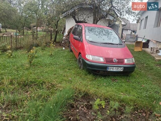 Червоний Фольксваген Шаран, об'ємом двигуна 1.9 л та пробігом 200 тис. км за 1500 $, фото 8 на Automoto.ua