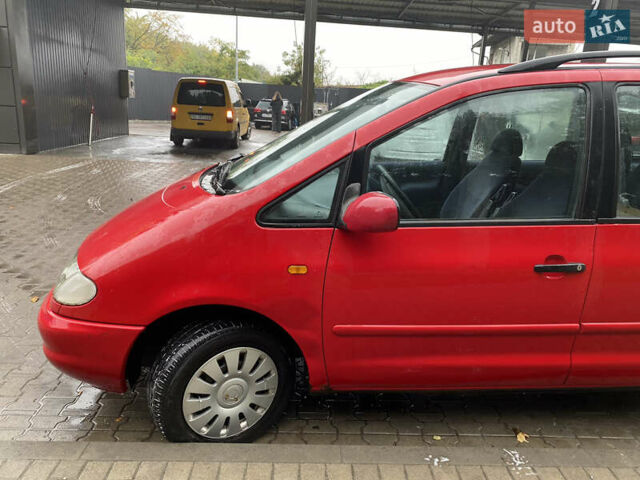 Фольксваген Шаран 1998 в Турке на Automoto.ua Красный Фольксваген Шаран, объемом двигателя 1.9 л и пробегом 500 тыс. км за 2599 $, фото 3 на Automoto.ua