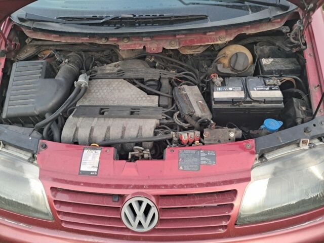 Червоний Фольксваген Шаран, об'ємом двигуна 0 л та пробігом 367 тис. км за 2000 $, фото 16 на Automoto.ua