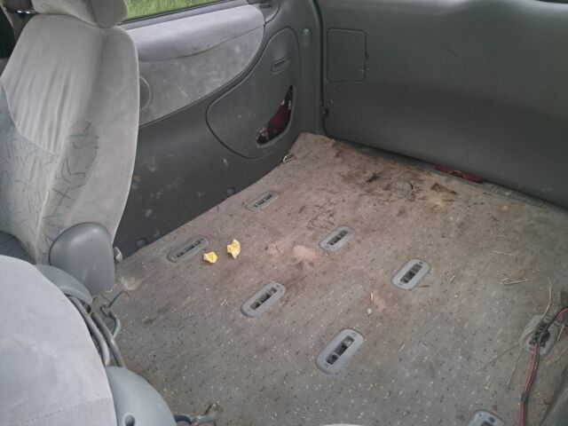 Червоний Фольксваген Шаран, об'ємом двигуна 0 л та пробігом 367 тис. км за 2000 $, фото 11 на Automoto.ua