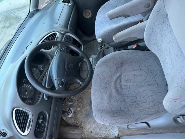 Червоний Фольксваген Шаран, об'ємом двигуна 0 л та пробігом 340 тис. км за 1900 $, фото 11 на Automoto.ua