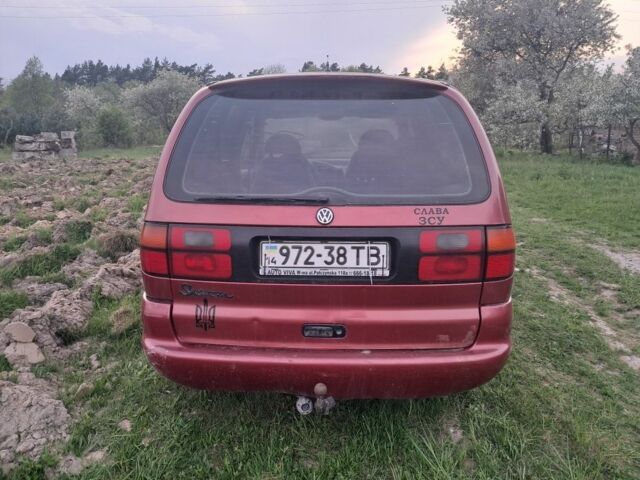Червоний Фольксваген Шаран, об'ємом двигуна 0 л та пробігом 367 тис. км за 2000 $, фото 5 на Automoto.ua